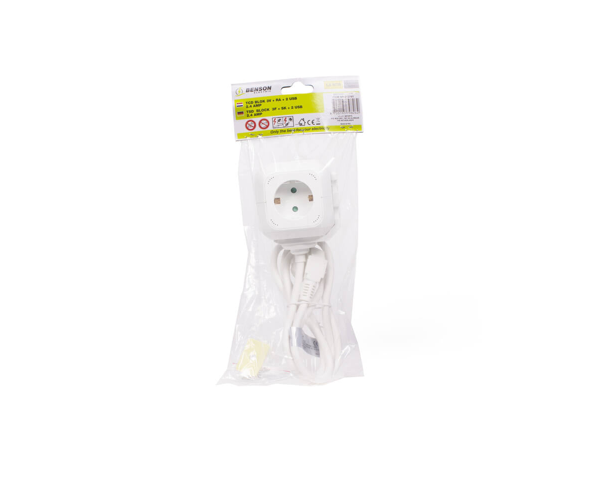 Stekkerdoos 3xRA, 2xUSB 2.4A, 1.5m kabel, ideaal voor opladen.