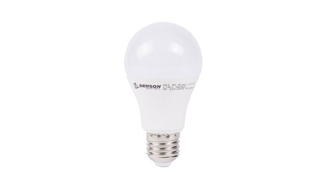 LED lamp E27 A60 9W + dag/nacht sensor warm wit