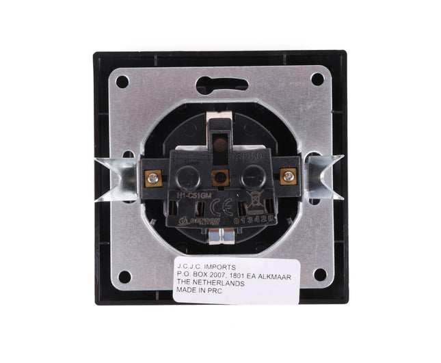 Stopcontact RA Inbouw Zwart met USB-A/C, 18W, 250VAC, 81x81x46mm.