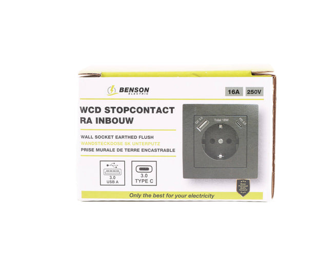 Stopcontact RA Inbouw Zwart met USB-A/C, 18W, 250VAC, 81x81x46mm.