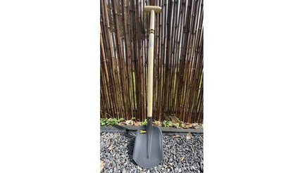 Bats 1150 mm met Houten Steel en Silverstone Coating voor Tuinwerk
