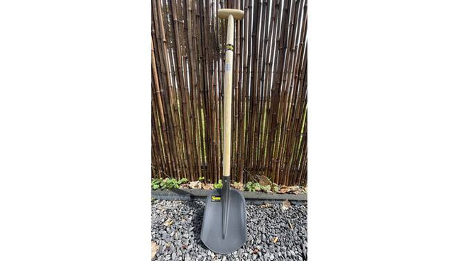 Bats 1150 mm met Houten Steel en Silverstone Coating voor Tuinwerk